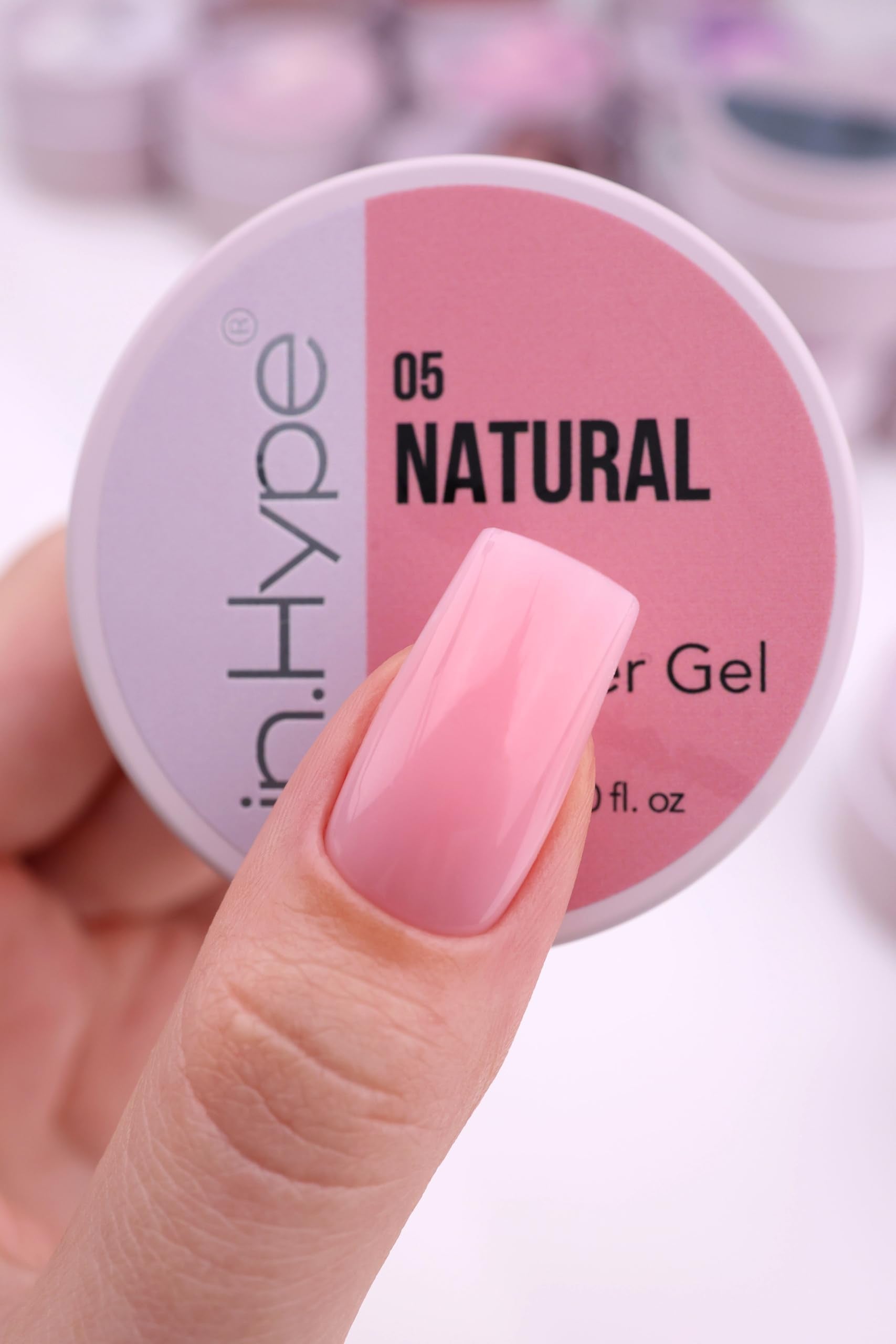 IN.HYPE Gel escultor rosa natural, acabado suave y adherencia mejorada con base elástica.