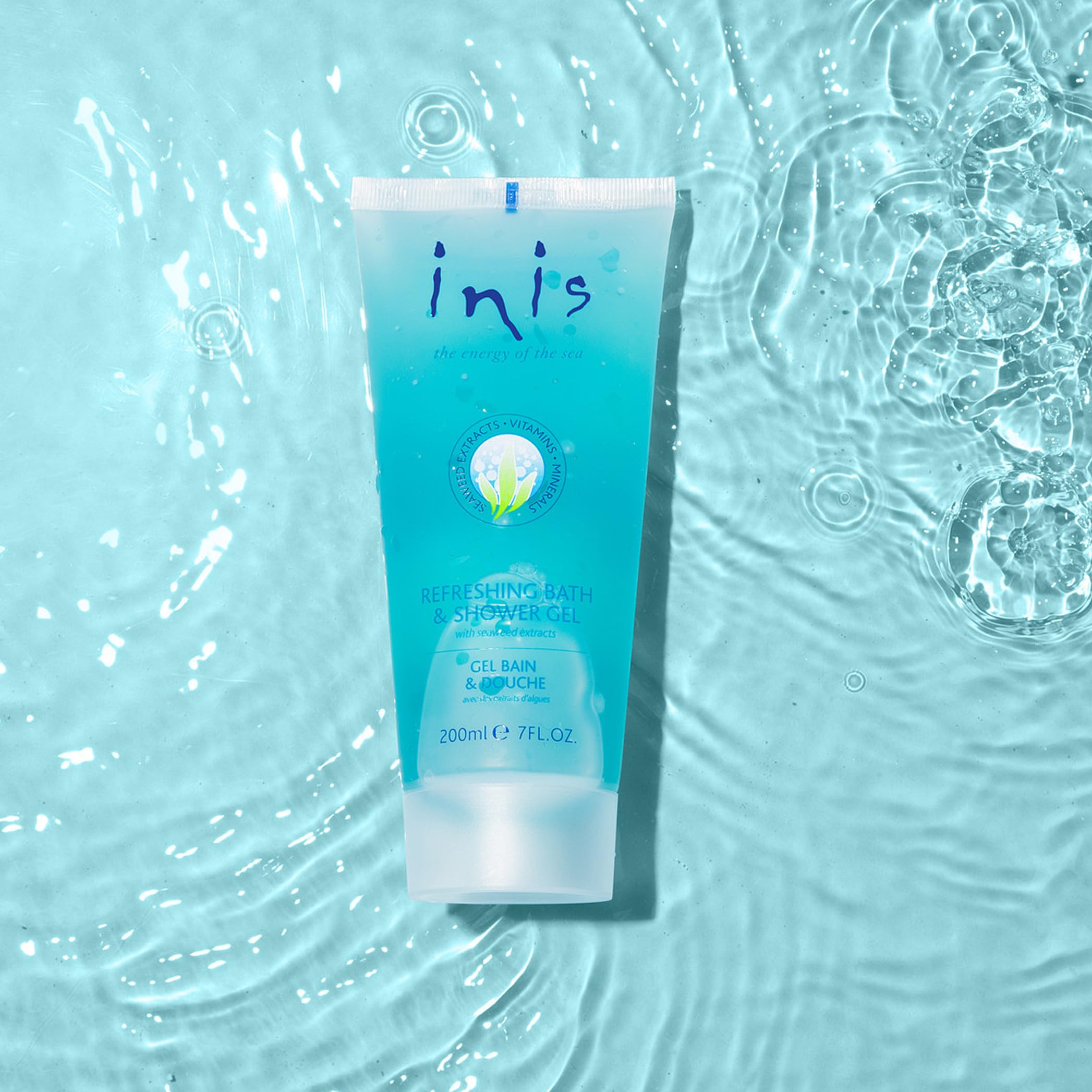 Inis Energía del Mar envase de siete onzas para uso diario.