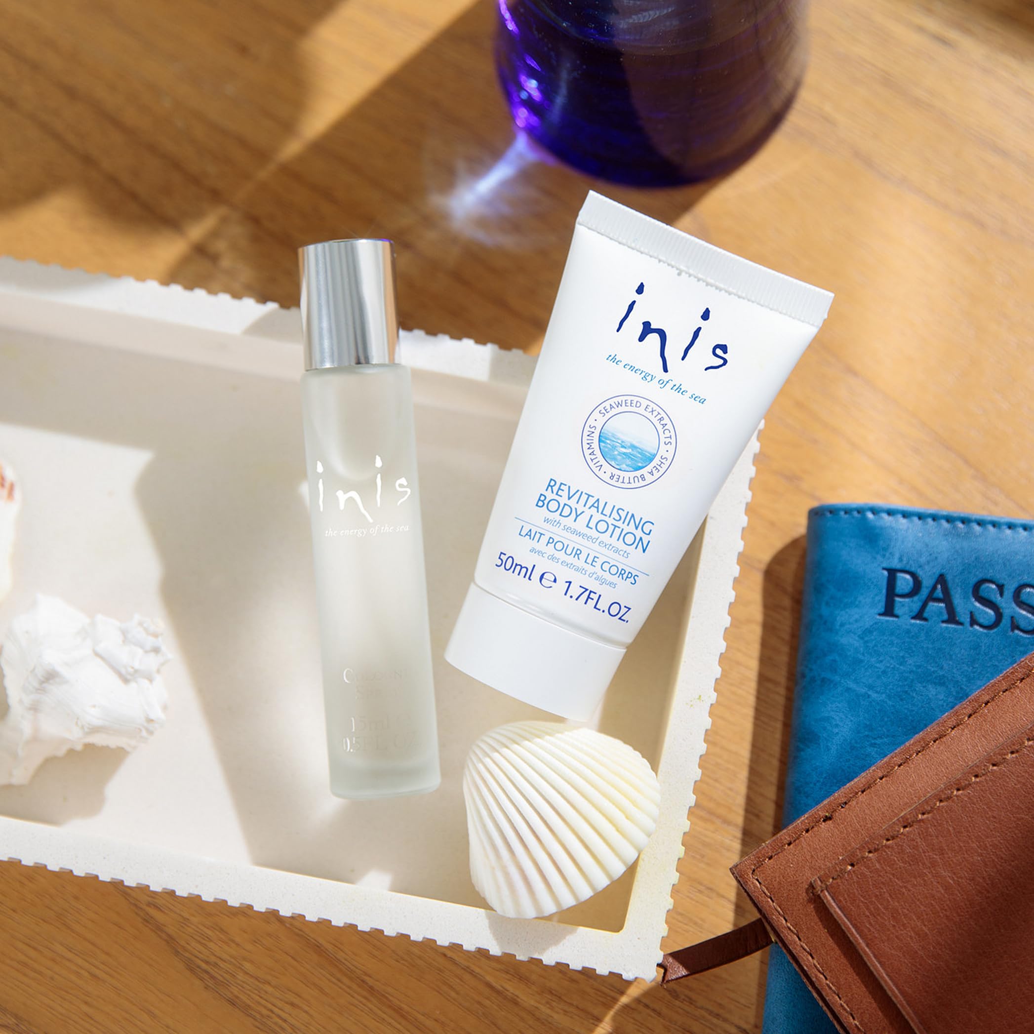 Estuche de viaje de Inis, conjunto ligero y refrescante para maletas.