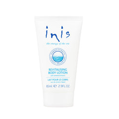Inis loción corporal revitalizante, botella de viaje, brinda hidratación ligera para la piel.