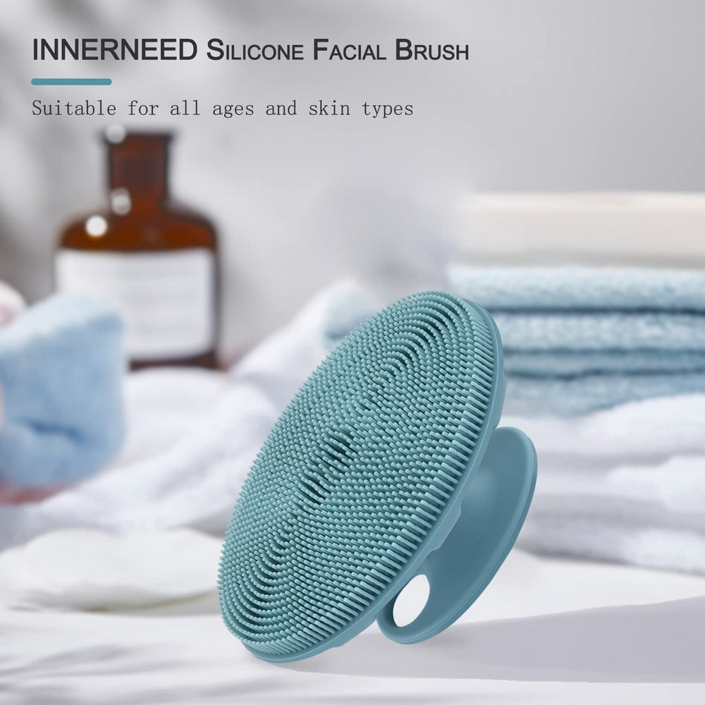 Innerneed elimina grasa y limpia poros con suavidad.