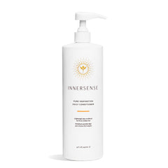 INNERSENSE acondicionador diario orgánico en botella para hidratación suave.