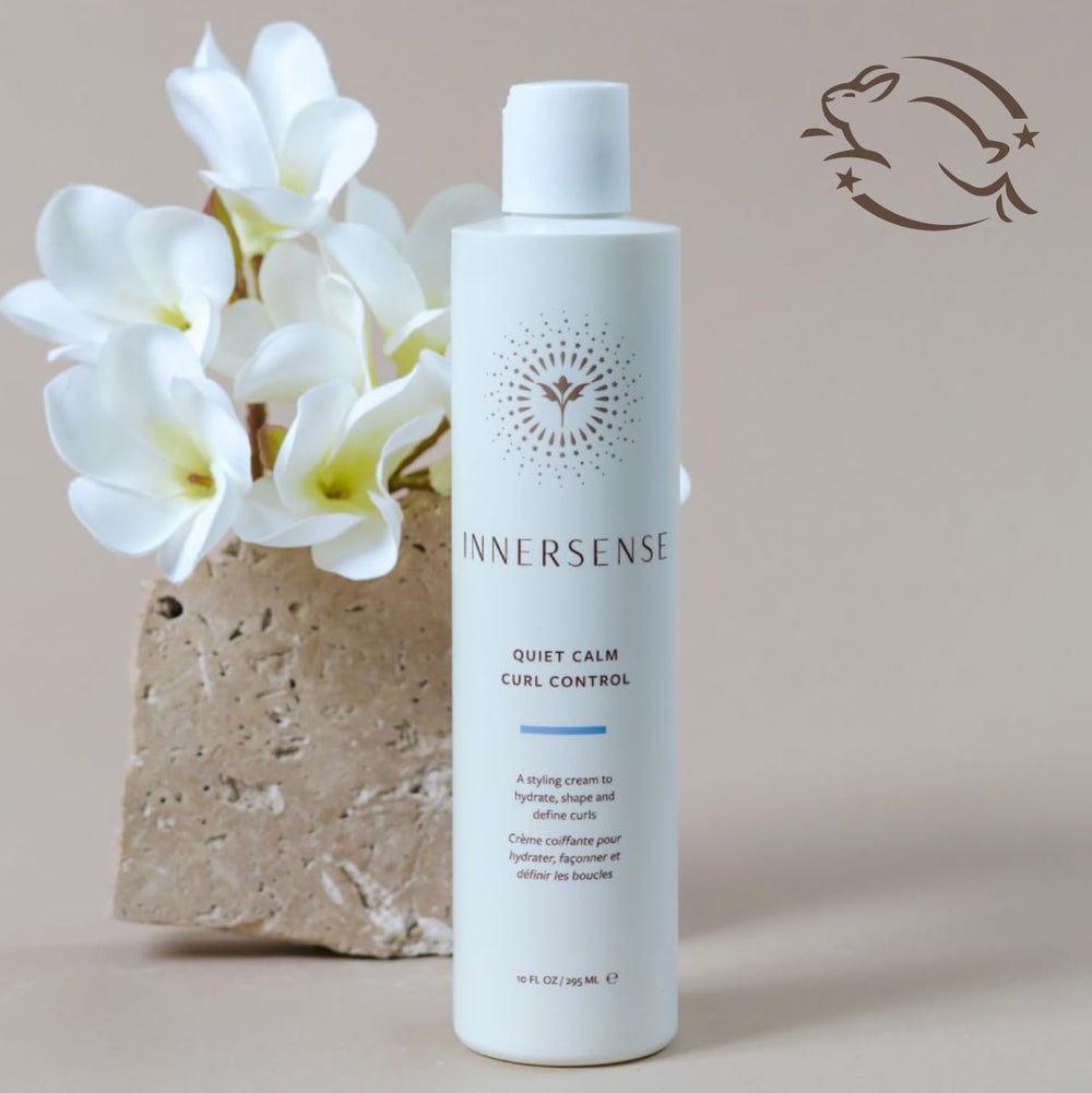 INNERSENSE brillo natural para rizos, crema en botella, definición y suavidad.