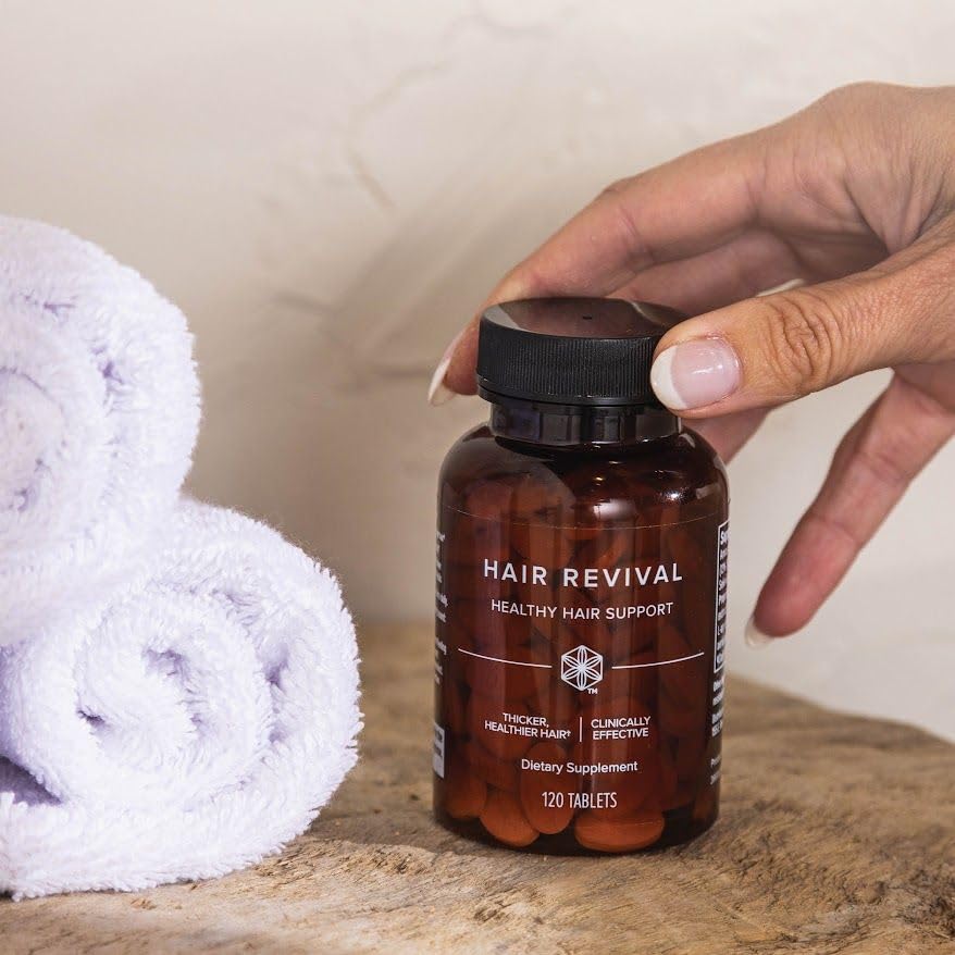 Isagenix Hair Revival cuidado cuero cabelludo: nutrición hidratante para cabello brillante.