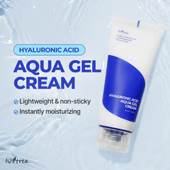 Textura gel de IsNtree Agua se absorbe rápidamente, dejando sensación fresca.