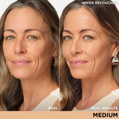 It Cosmetics CC+ Nude Glow, aplicación en la palma, textura ligera para cobertura media.