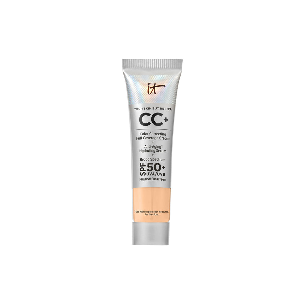 IT Cosmetics CC+ Cream Travel – flacon compact hydratant pour un teint homogène.