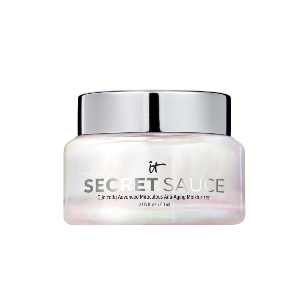 IT Cosmetics Secret Sauce – botella para hidratación suave y brillo natural.