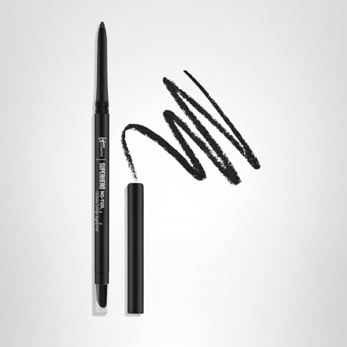 Con IT Cosmetics Superhero No-Tug, el envase-automatico permite aplicar en cualquier momento sin afilar.