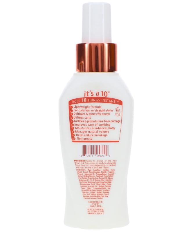 Its a 10 Haircare Coily Miracle Leave-In realza la textura suave de los rizos.