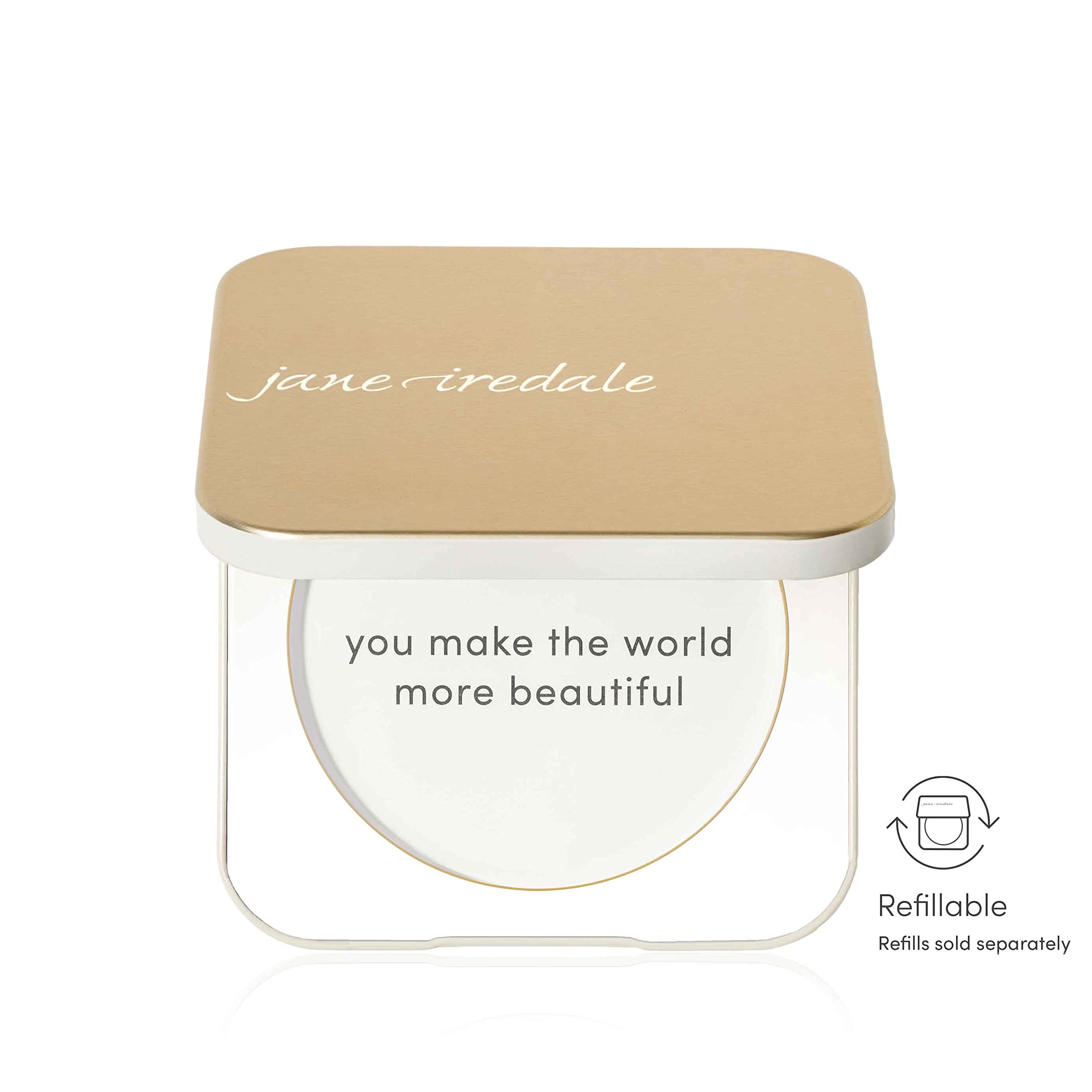 Jane Iredale Gold Compact avec fermeture magnetique securisee protegeant la poudre lors du voyage.