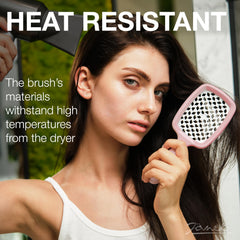 Jäneke Superbrush diseño ventilado mantiene el cabello fresco al peinar.