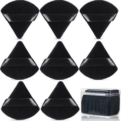 Puff triangular de JASSINS para aplicación suave y precisa.