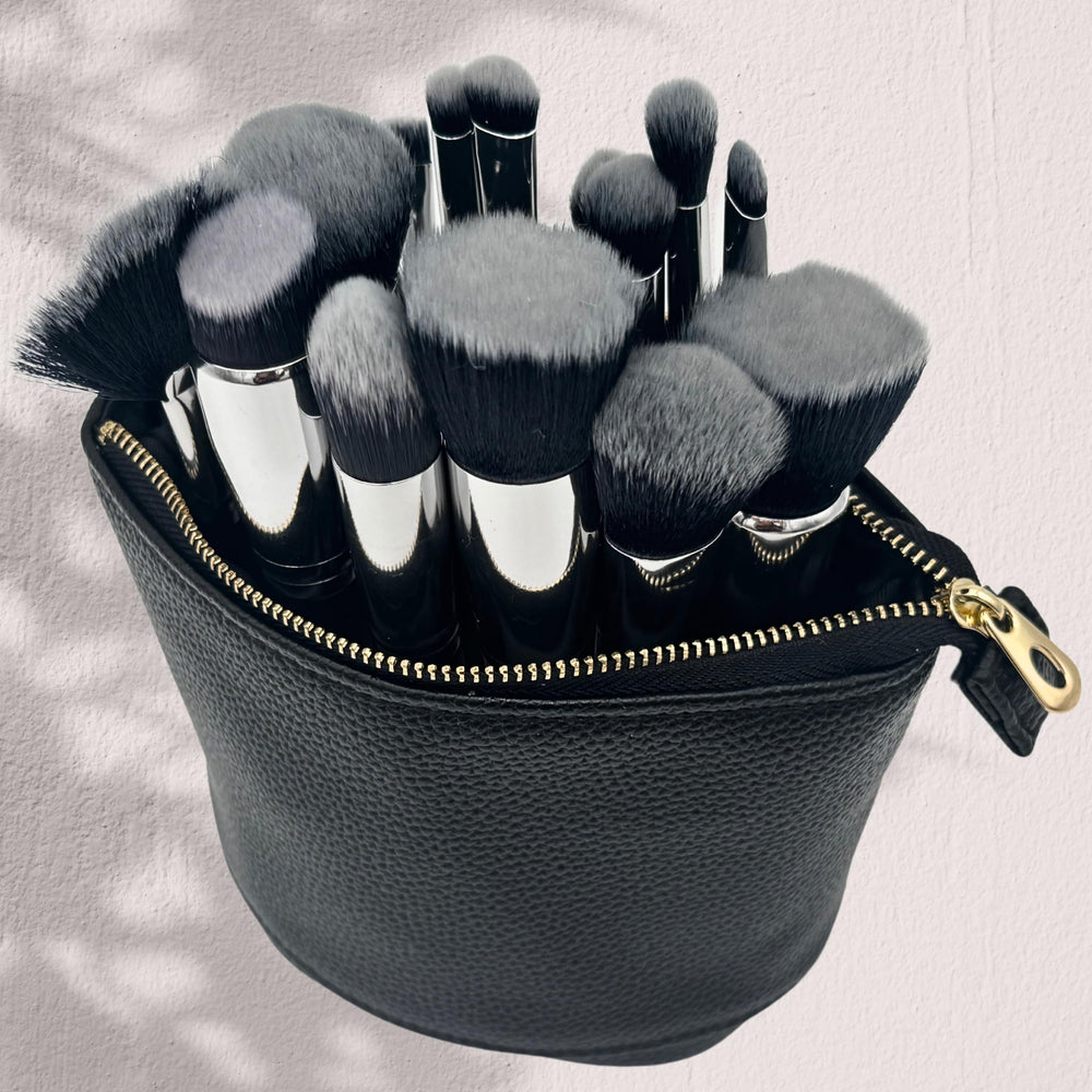 JAZD estuche maquillaje portátil ofrece organización eficiente durante salidas.