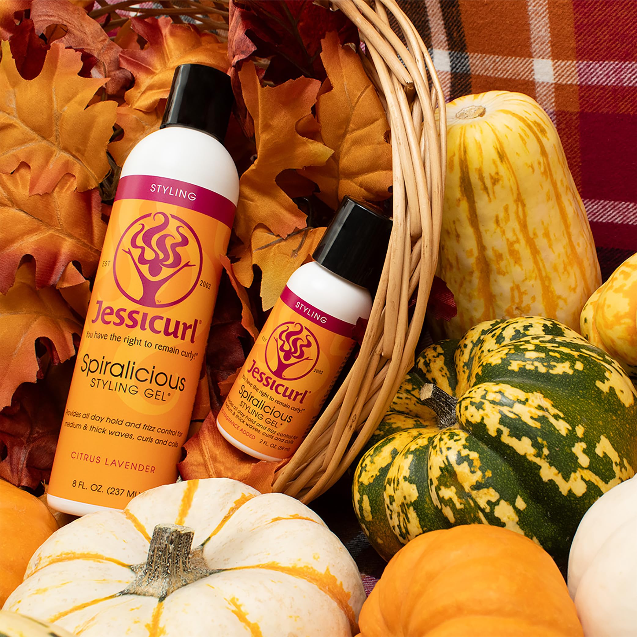 Jessicurl Spiralicious Gel: definición de rizos y control del encrespamiento.