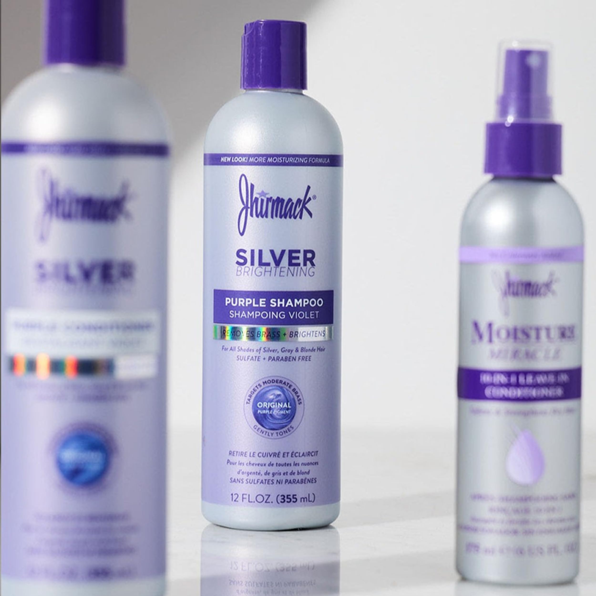 Jhirmack 10-en-1: vitaminas E y B5 fortalecen el cabello.