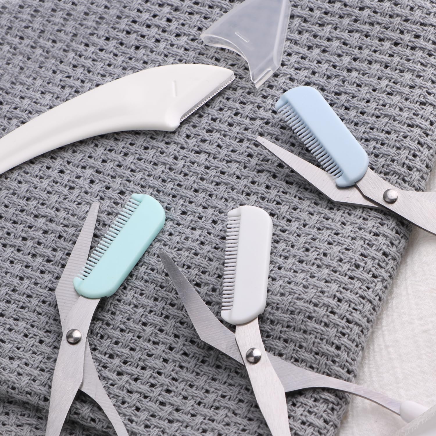 JIAKAI tijeras cejas acero inoxidable duraderas y fáciles de limpiar.