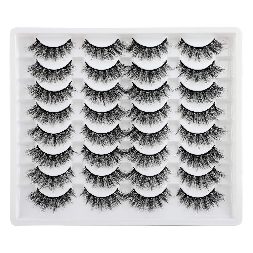 Pestañas Jimire con efecto ojo de gato esponjosas para un look suave.