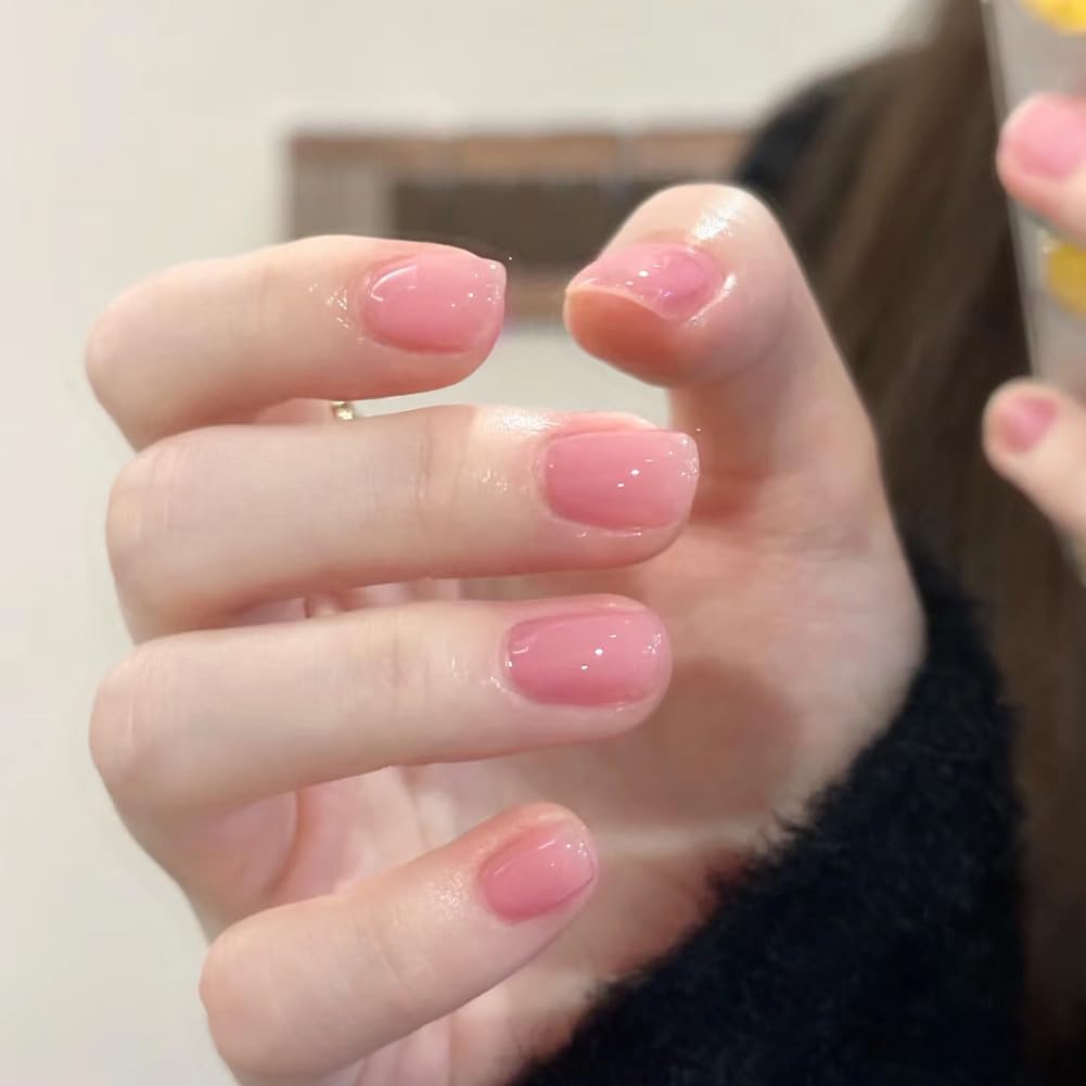 Acabado brillante de COSMOO Nude Nail Polish para un brillo inmediato.