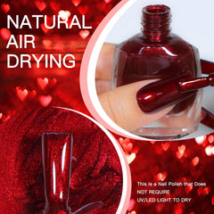 COSMOO esmalte vino rojo, primer plano con brillo iridiscente.