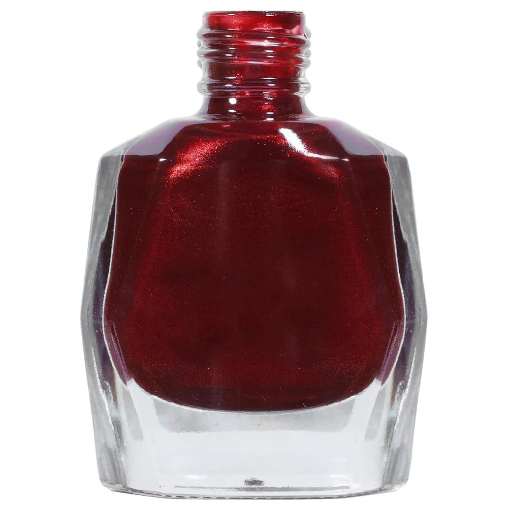 Botella COSMOO de 12 ml ideal para manicura en casa.