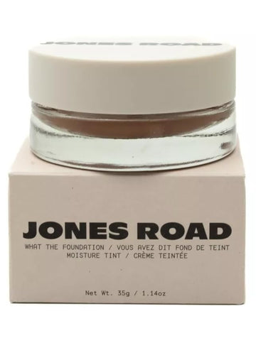 Jones Road What The Foundation en botella-tinte, acabado natural y cobertura ligera.