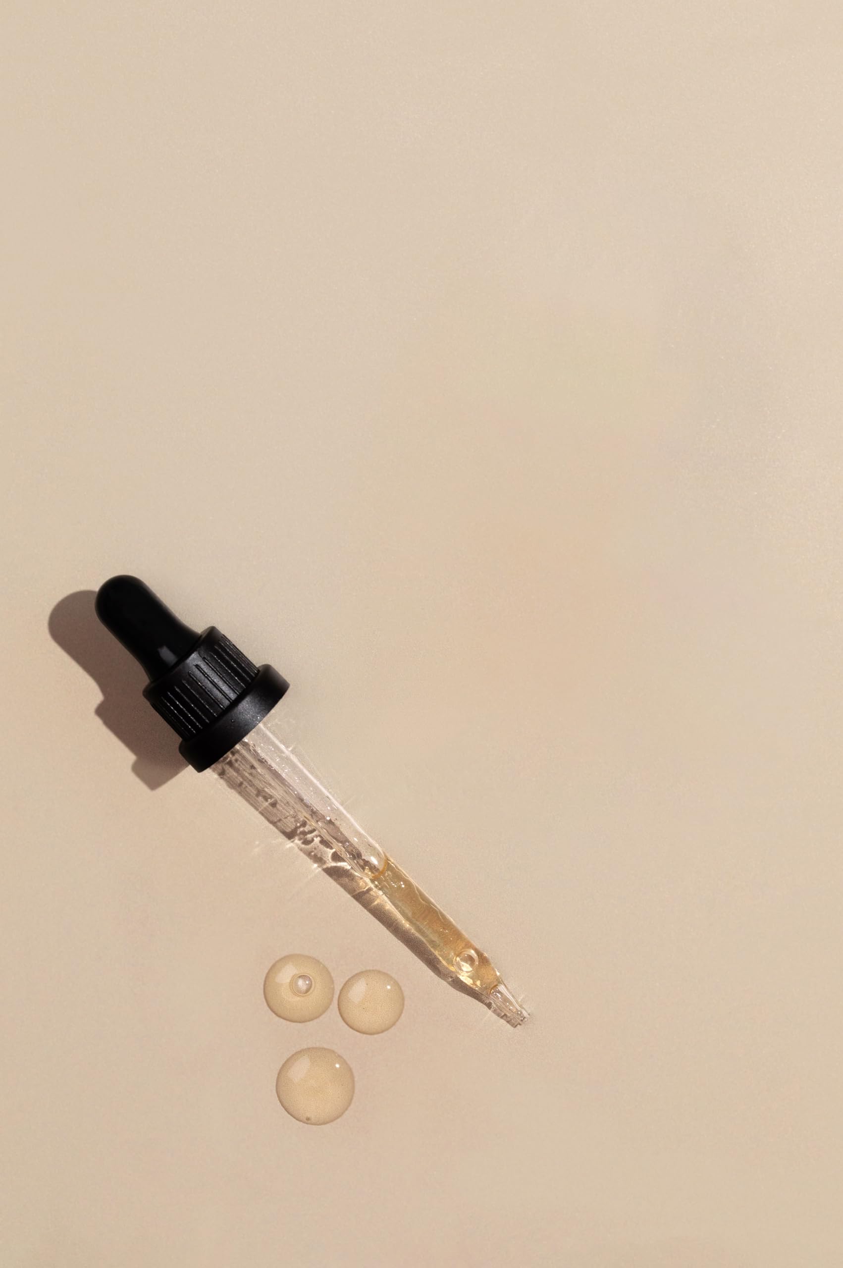 Vita Growth junto al champú JSHealth para un cuidado capilar completo
