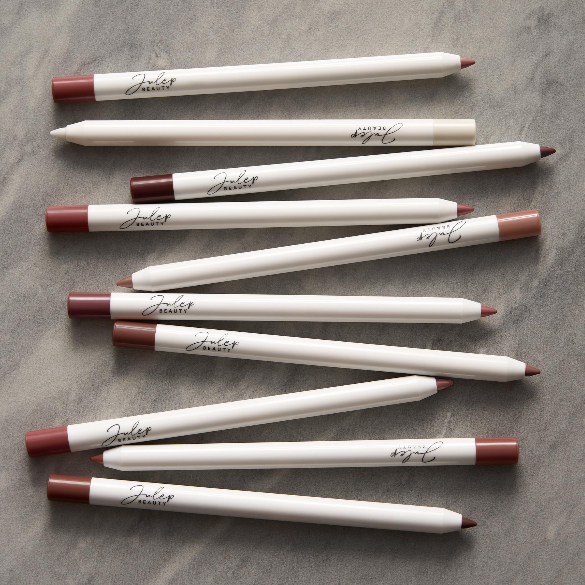 Delineador Julep Claro Como El Día para delinear y rellenar.