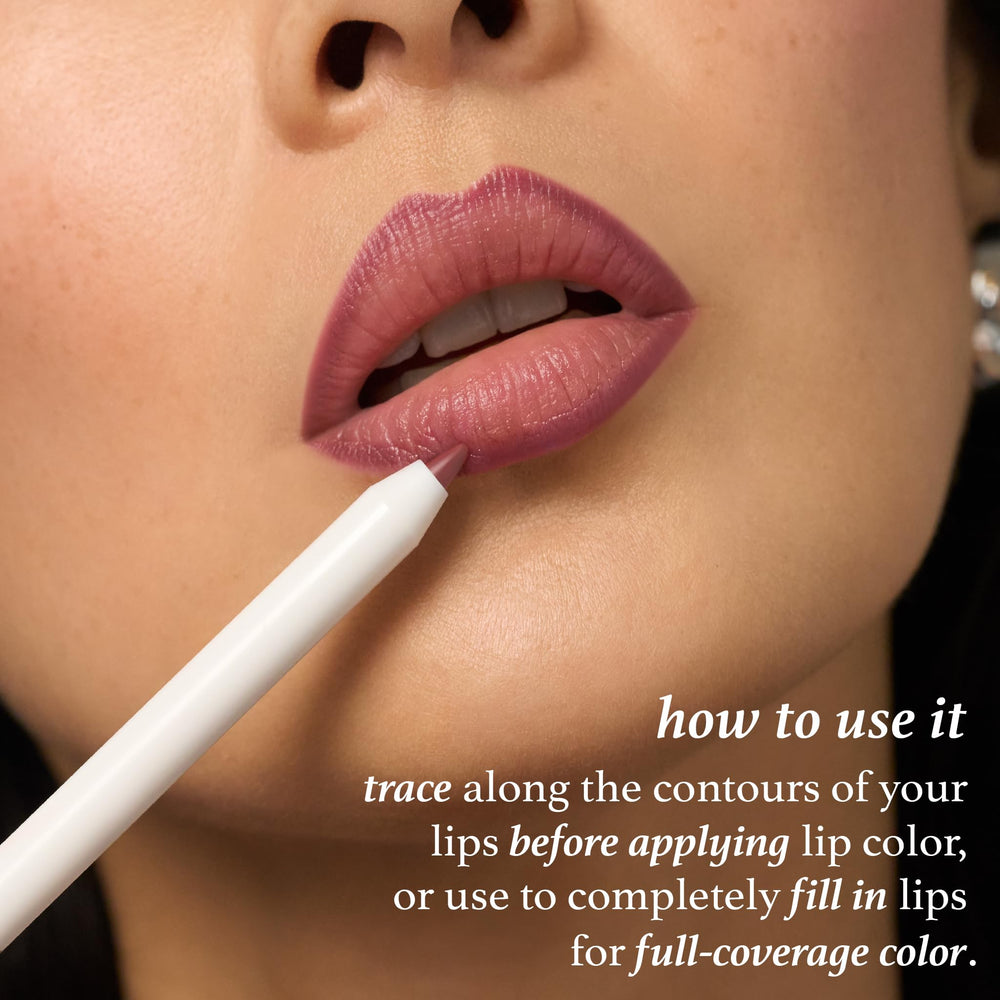 Lápiz labial Julep tono claro para base y contorno suaves.