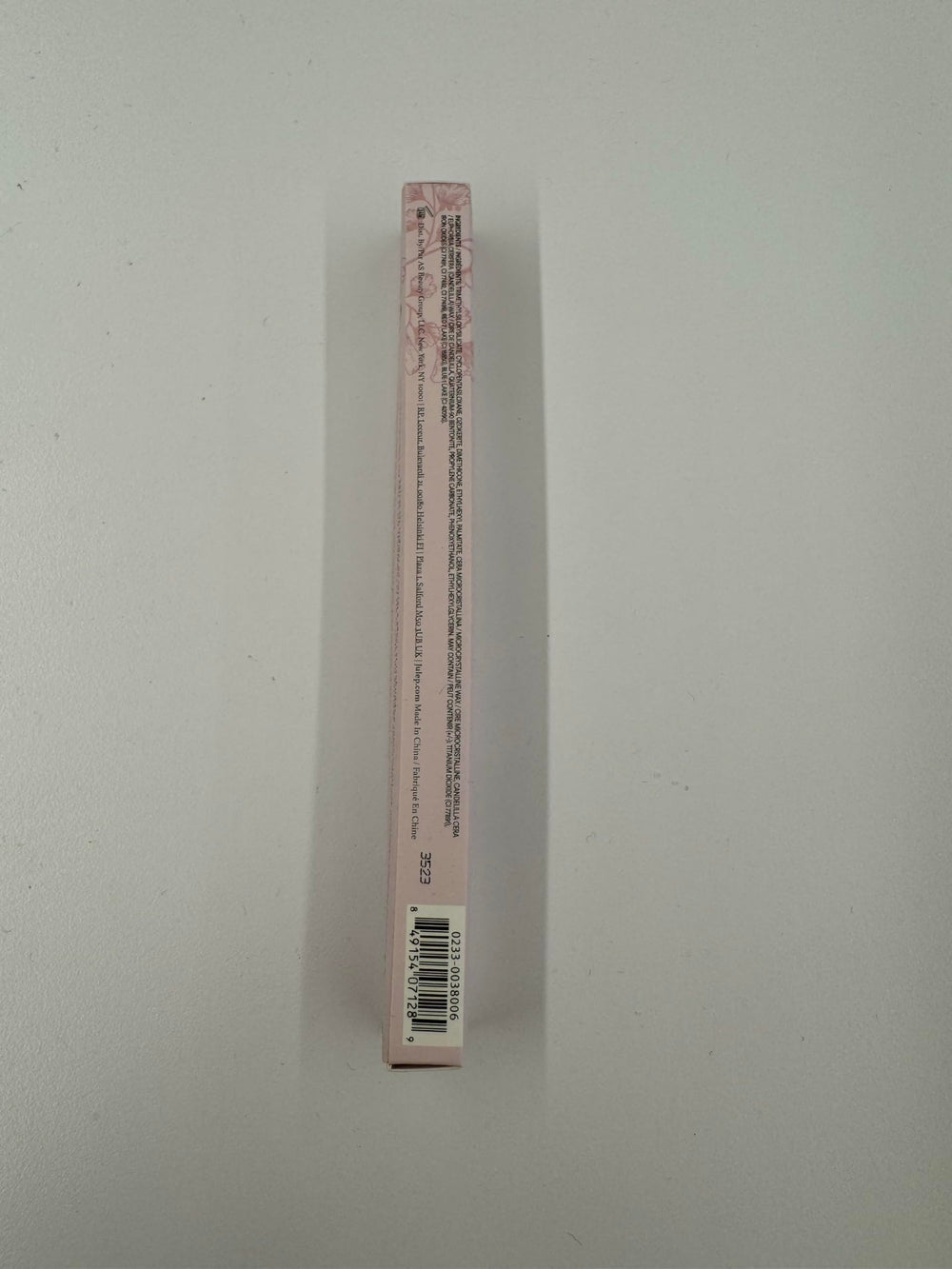 Fórmula libre de crueldad para maquillaje responsable.