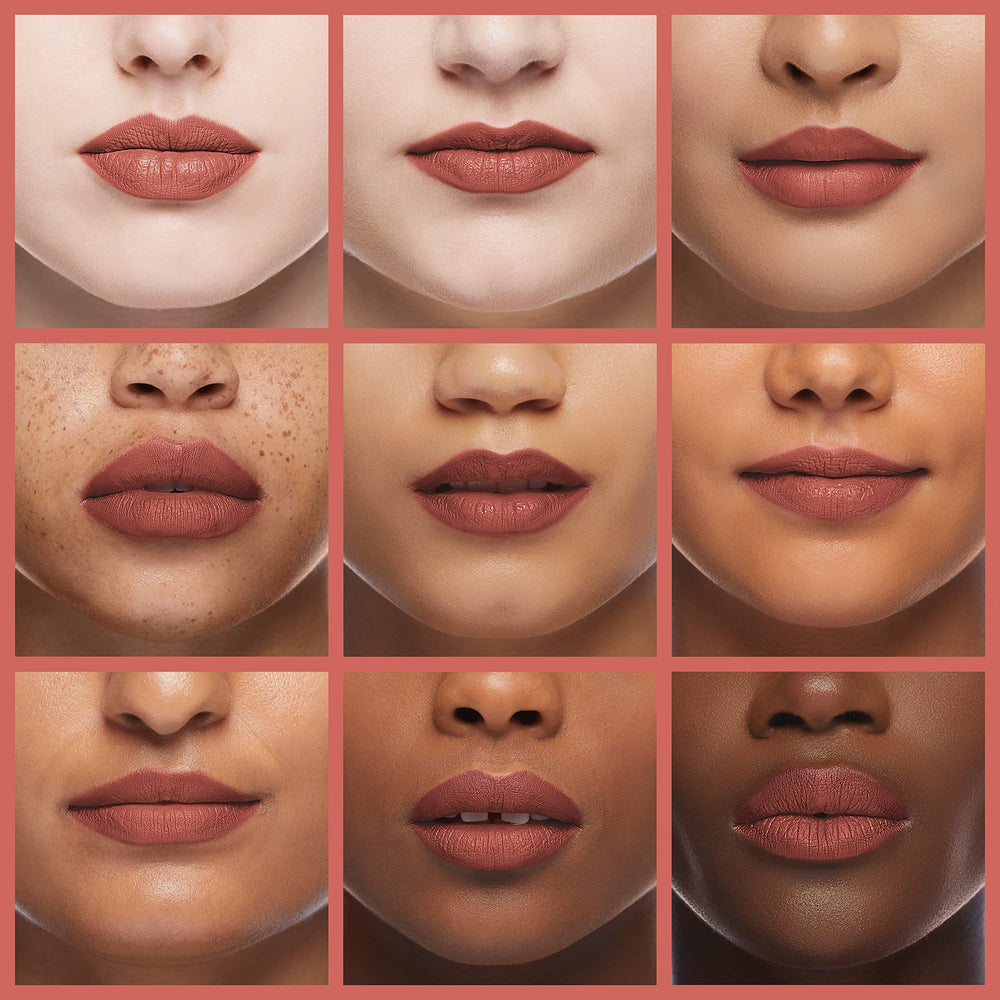 K7L tono marron rustico en labios para un look definido y natural.