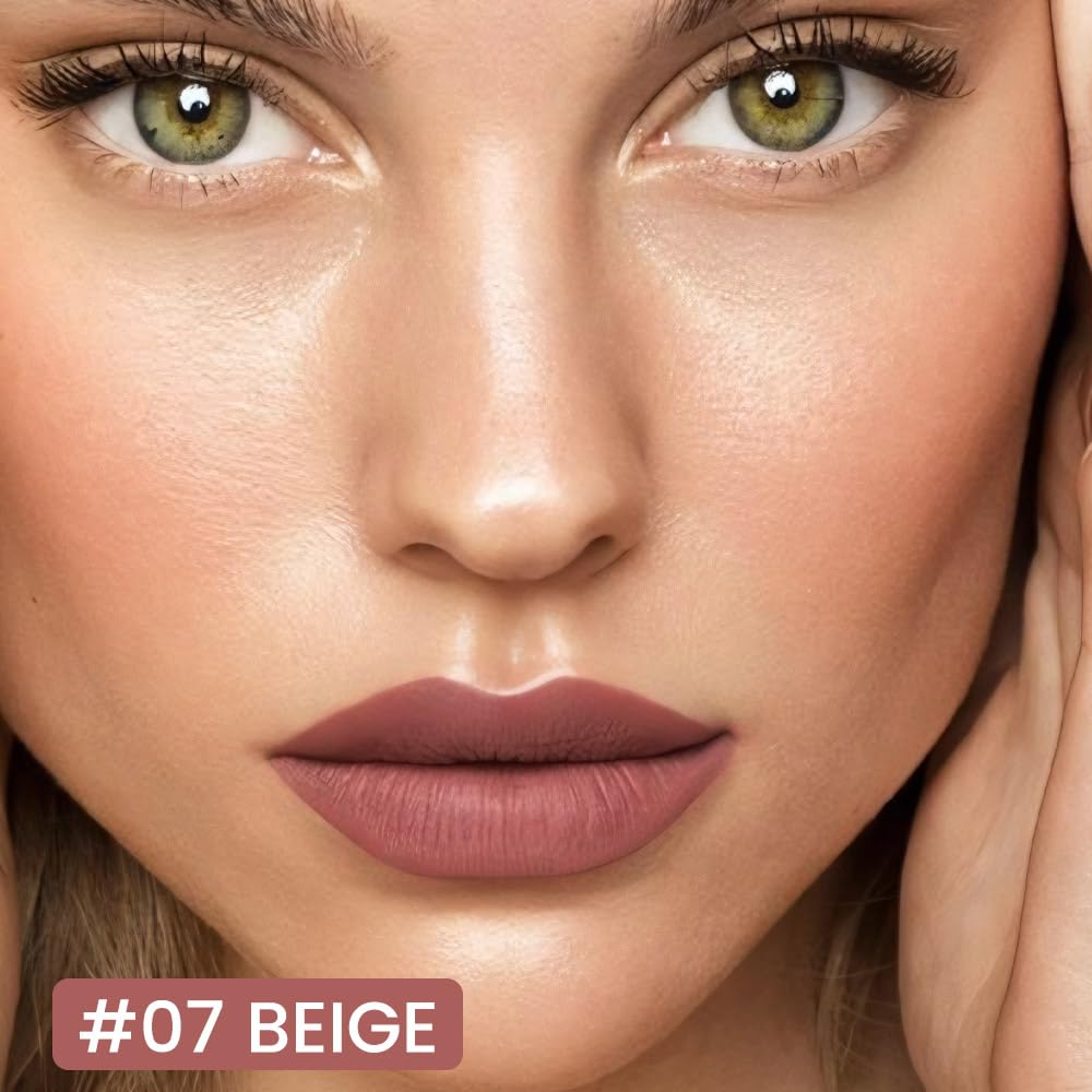 Kaely Beige acabado mate aterciopelado ideal para un look duradero.
