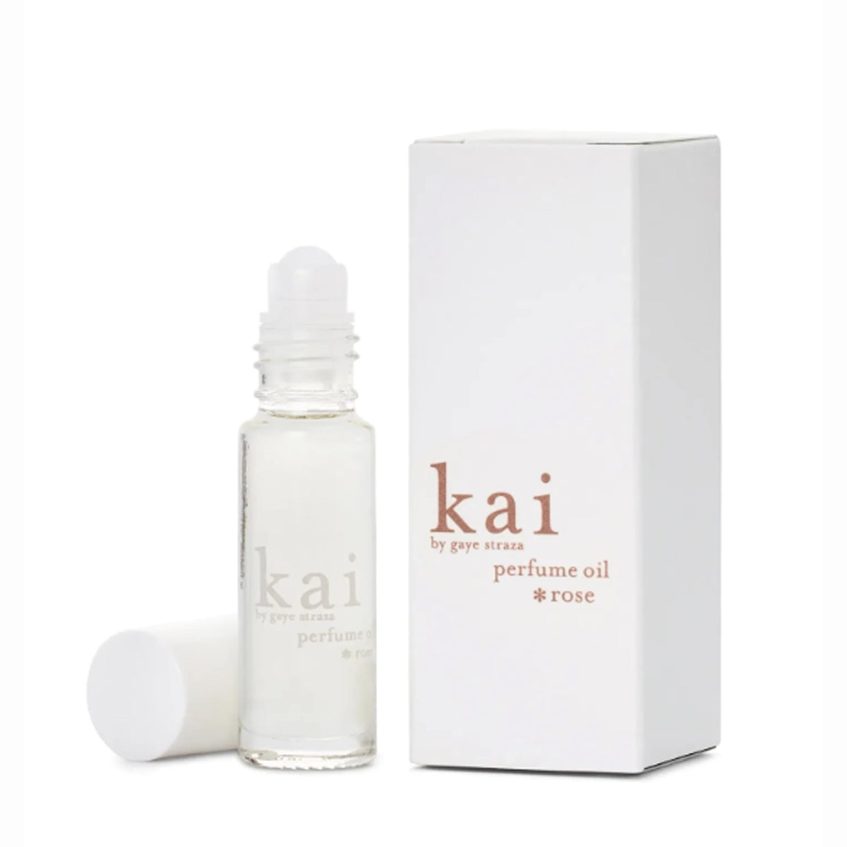 Kai perfume oil con rosa absoluta y gardenia, aroma intenso y duradero.