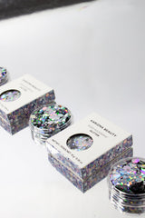 KARIZMA Glitter suelto para cabello y peinado, con efecto duradero y brillante.