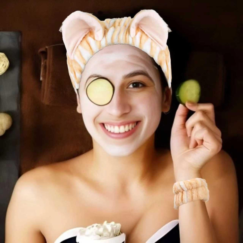 Conjunto kawaii diadema y muñequera para rutinas de belleza en casa