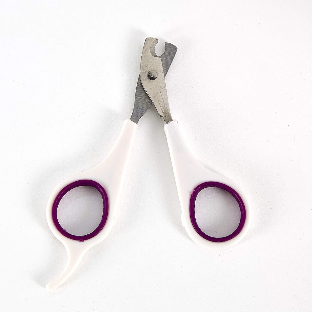 Kaytee cortauñas profesional, diseño de 4 pulgadas para manejo cómodo.