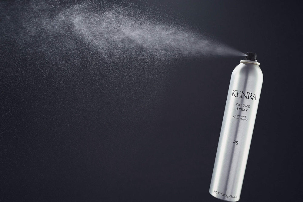 Kenra Volumen Spray atomizador: pulverización precisa para el peinado.
