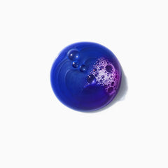 KÉRASTASE Blond Absolu Bain Ultra-Violet, pigmentos violetas, realzan rubios fríos.