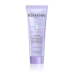 Kerastase Blond Absolu Cicaflash: botella de acondicionador ligero para hidratar rubios dañados.