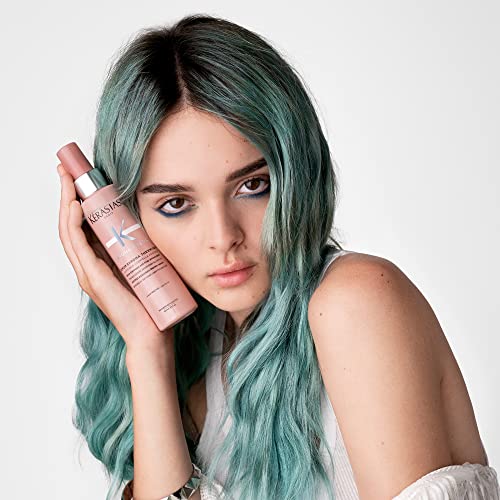 Cuidado del color que realza vitalidad y brillo con Kerastase Chroma Absolu.