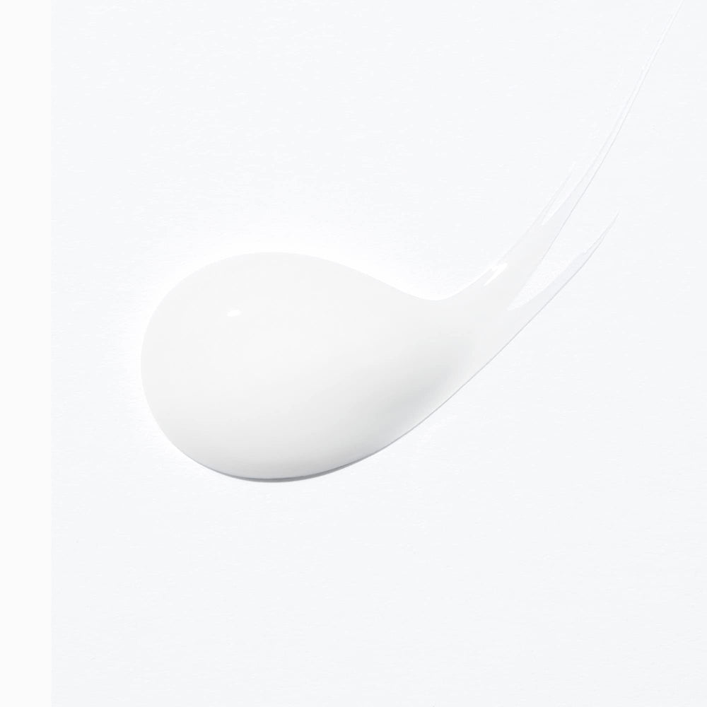 Definición duradera para rizos con Kerastase Curl Manifesto Gelee Curl Contour.