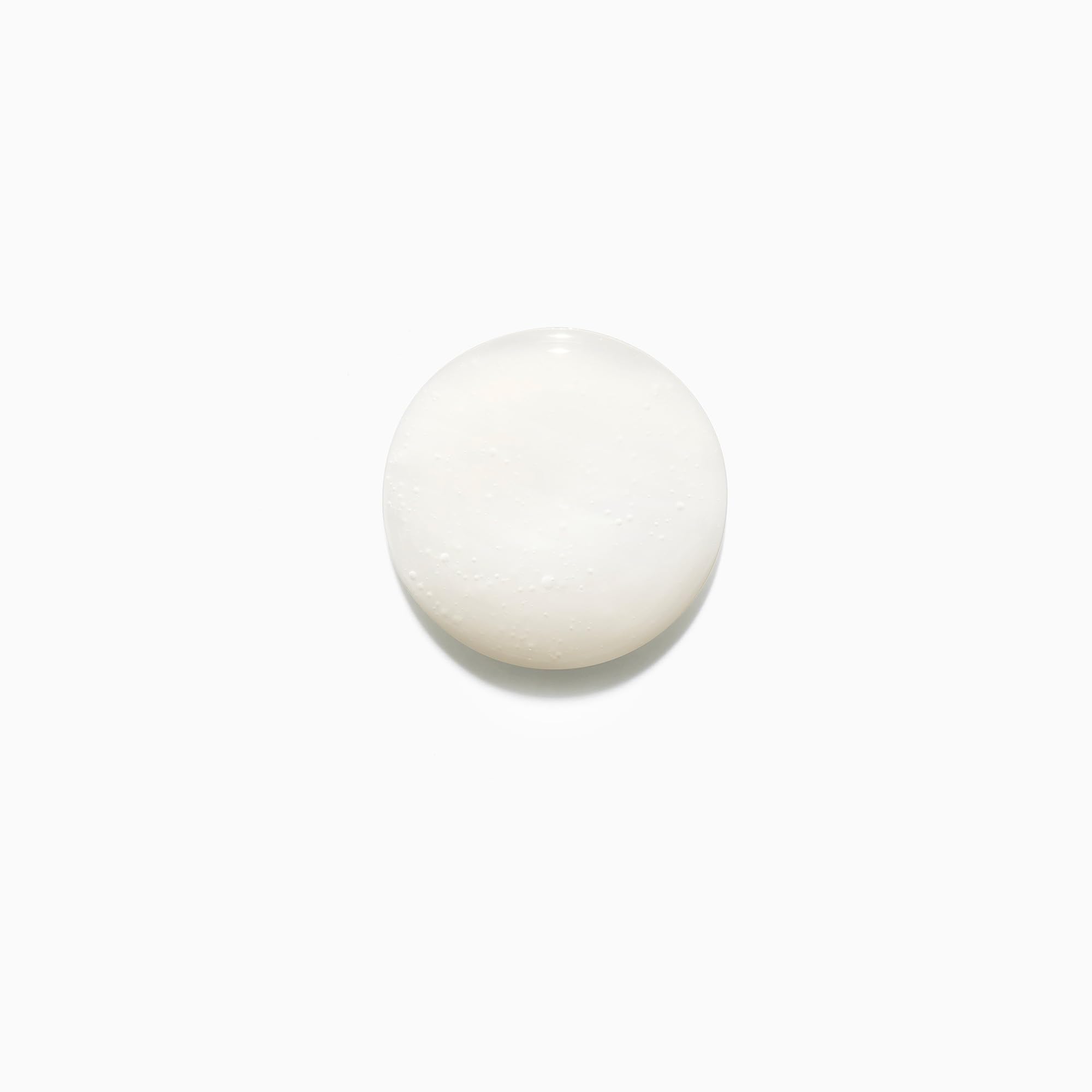 Rutina sin sulfatos que ayuda a controlar el frizz de forma suave.