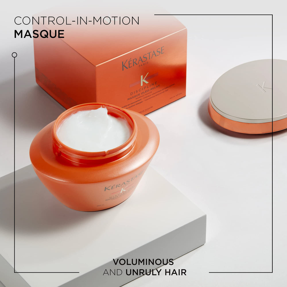 Kerastase Oleo-Relax aplicación en medios y puntas para control del frizz.