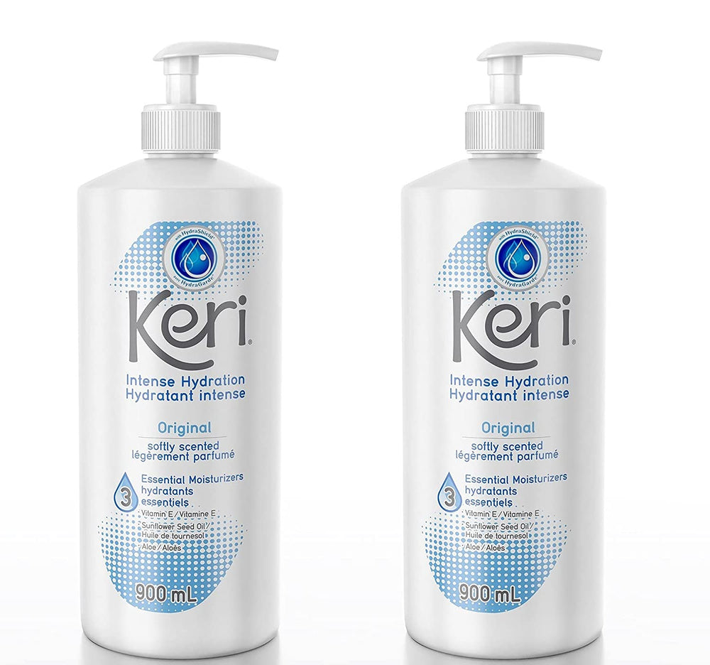Aplicación de Keri Lotion Original en manos para piel suave