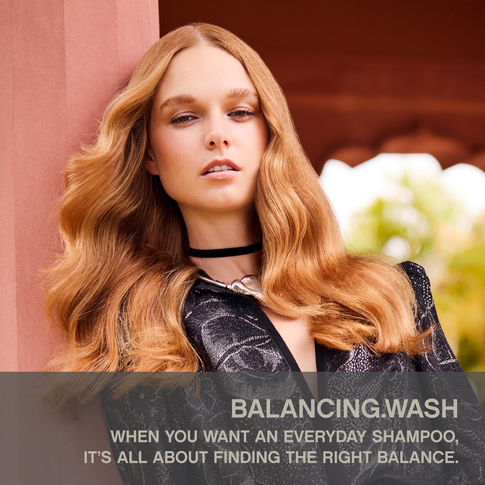 BALANCING.WASH espuma cremosa para limpieza suave y efectiva de KEVIN.MURPHY.