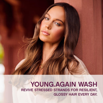 KEVIN.MURPHY Young.Again.Wash: textura del cabello que se siente más vivo y ligero