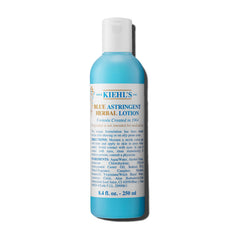 Kiehl's loción astringente azul herbal en botella, equilibra la piel grasa con frescor.