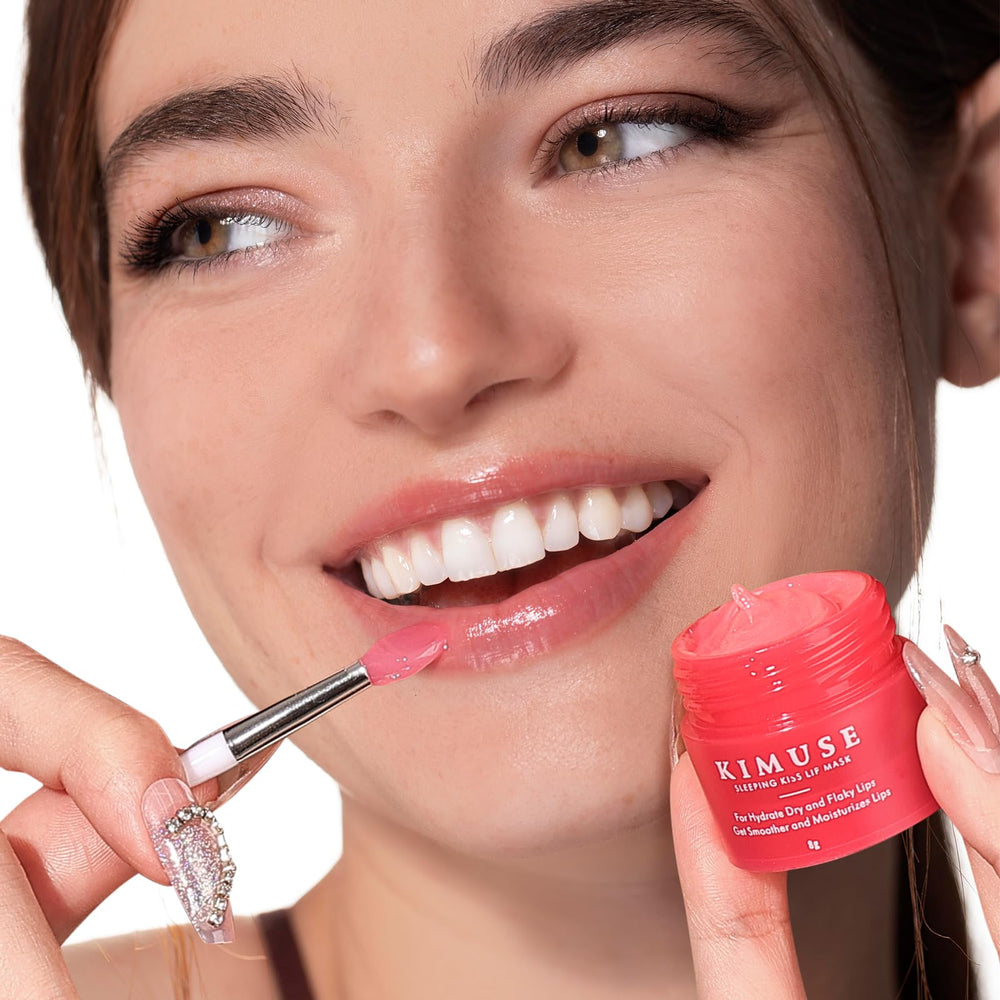 KIMUSE mascarilla labial con cera de baya y vitaminas para hidratación suave.