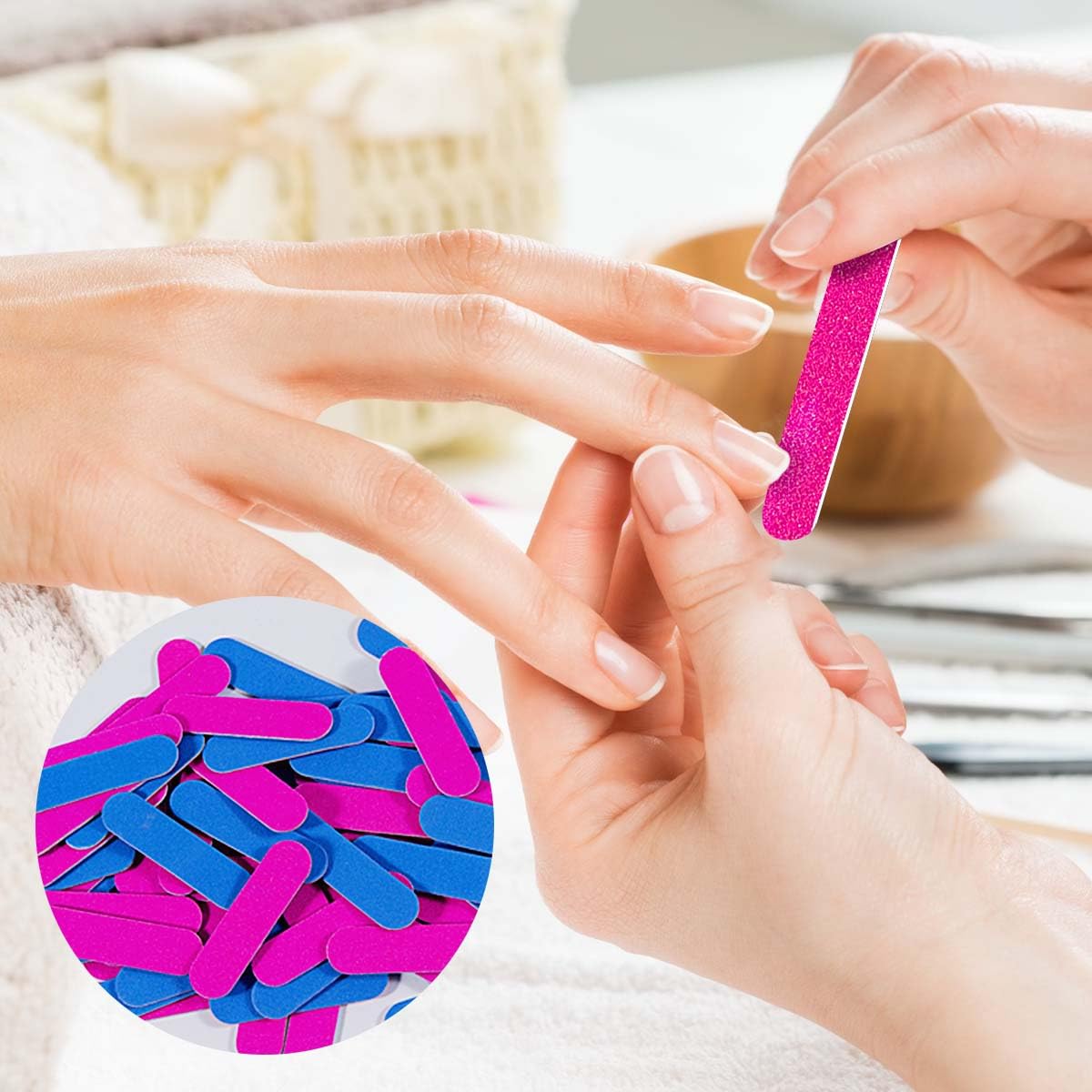 Diseño azul y rosa de KISEER para manicura suave.