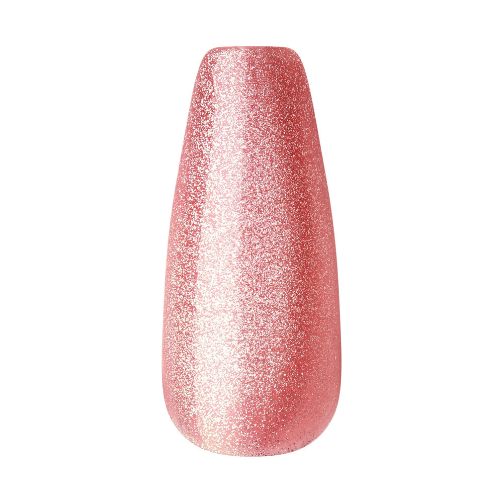 KISS Gel Fantasía: color rosa medio versátil para diferentes looks.